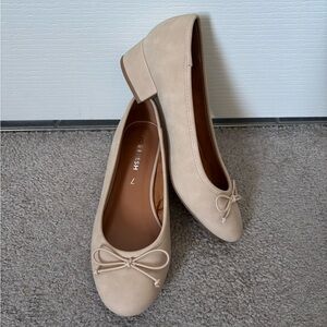 Beige Ballerina Shoes